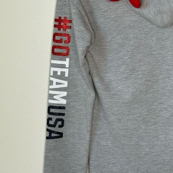 Hello Kitty x USA Olympics Gray Sweatshirt - Kids US XL 14/16 - Picture 7 of 11